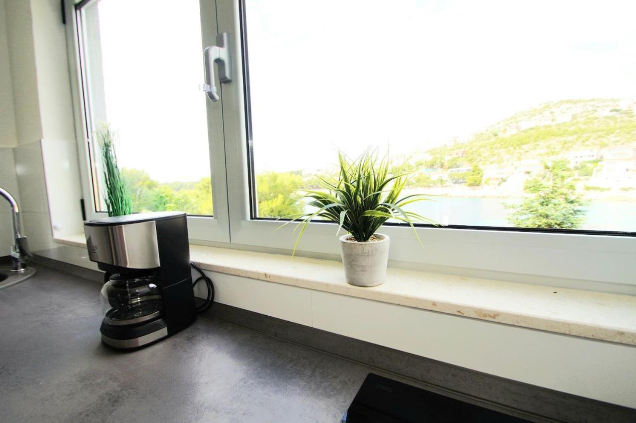 Apartments Petrovic พรีมอชเตน ภายนอก รูปภาพ